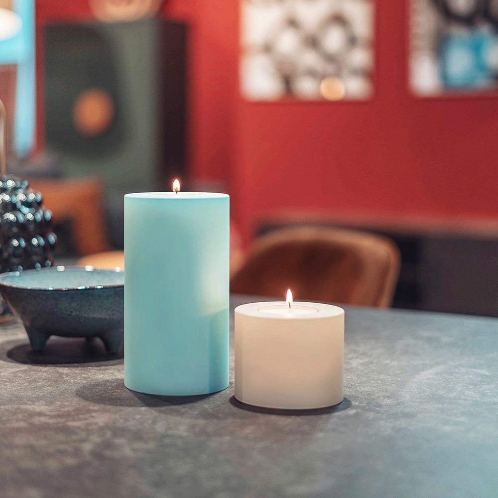 Qult Farluce Trend - Teelichthalter in Kerzenform - Clearwater - Ø 8 cm H 18 cm - 4er Set Qult Farluce Trend - Teelichthalter in Kerzenform - Clearwater - Ø 8 cm H 18 cm - 4er Set